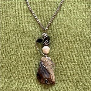 Elegant Silver and Brown Pendant Necklace